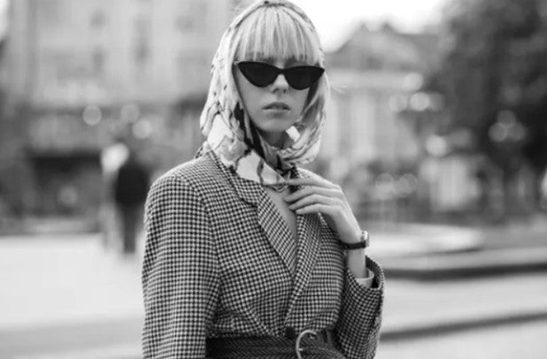 ic: A classic Houndstooth look