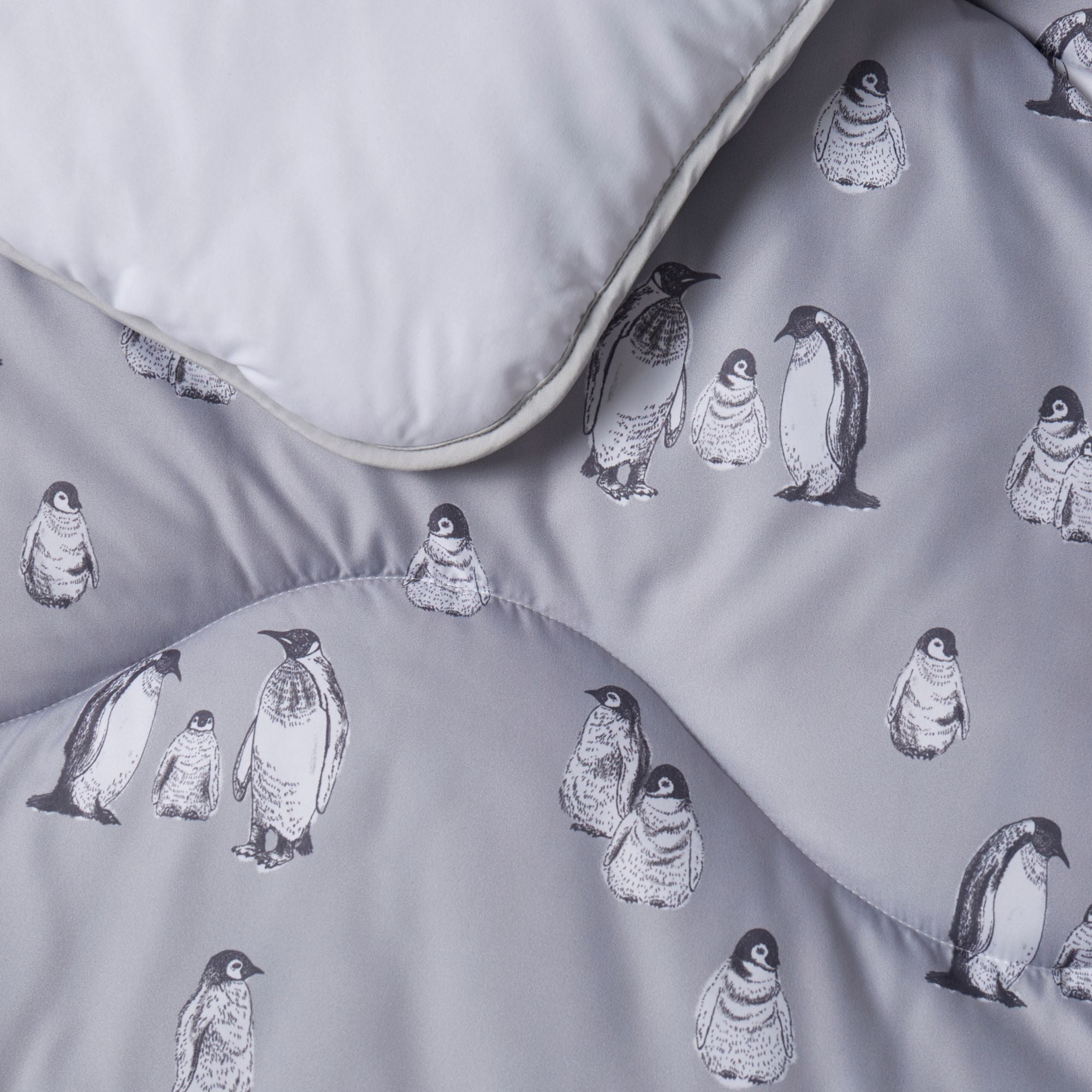 Night Lark Winter Penguins Coverless Duvet