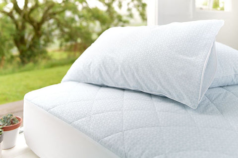 temperature regulating bedding
