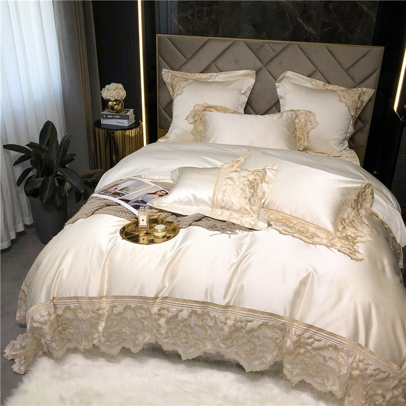 Magnela Luxury Egyptian Cotton Classical Embroidery Duvet Cover Set