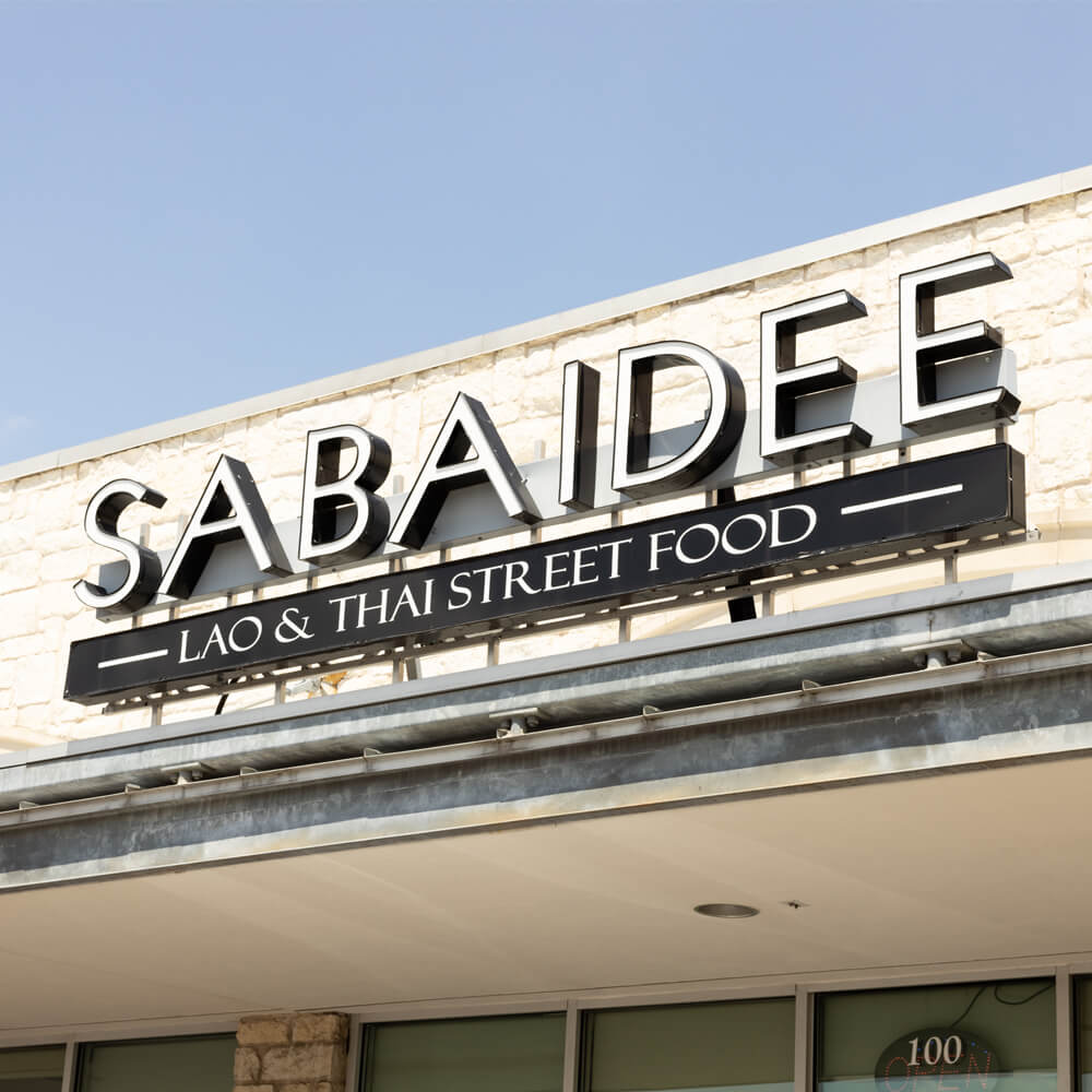 Sabaidee Sign on Lemmon Avenue - Dallas | BuDhaGirl 