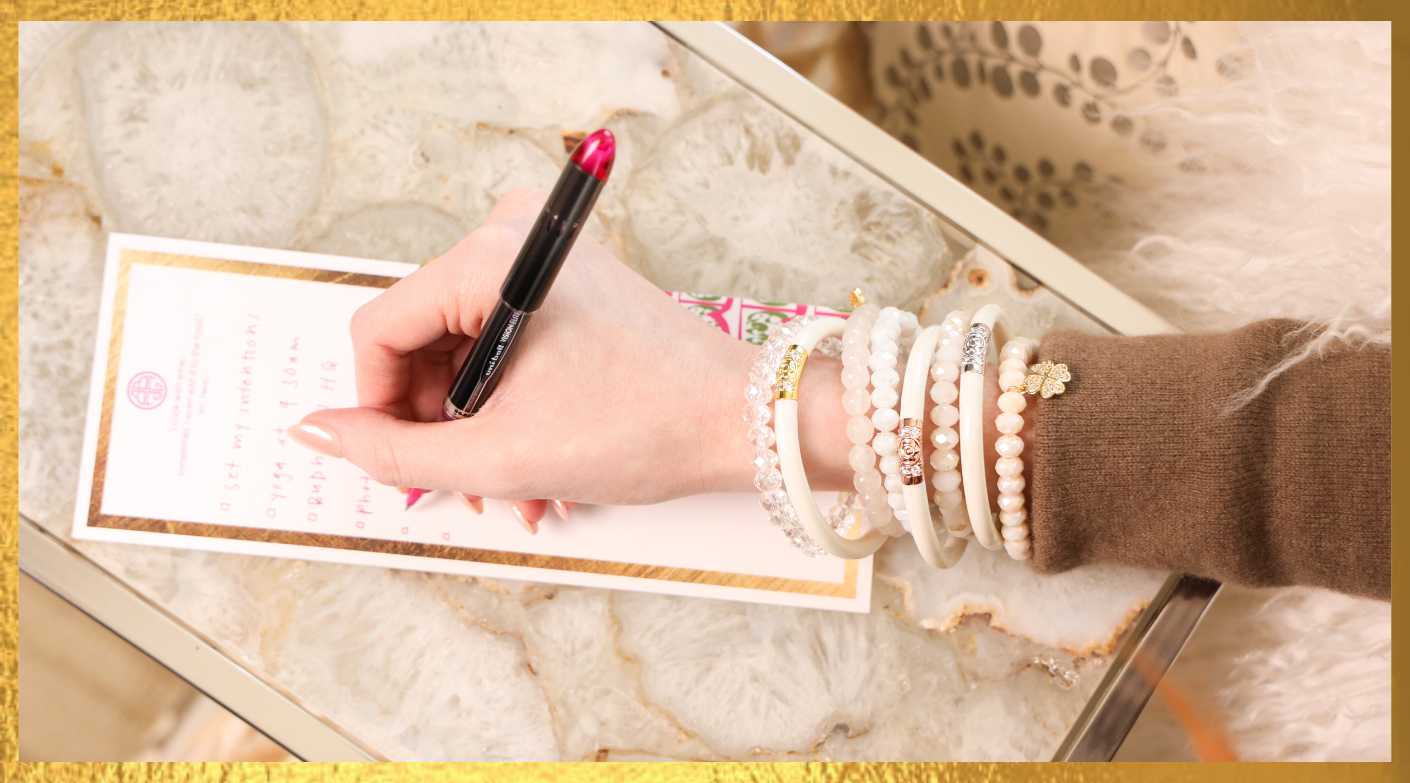 Bracelets en or et bracelets pour femmes | Stationnaire BuDhaGirl