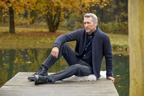 Stijlvolle en comfortabele kleding voor seniore mannen bij DRESSYOURPARENTS