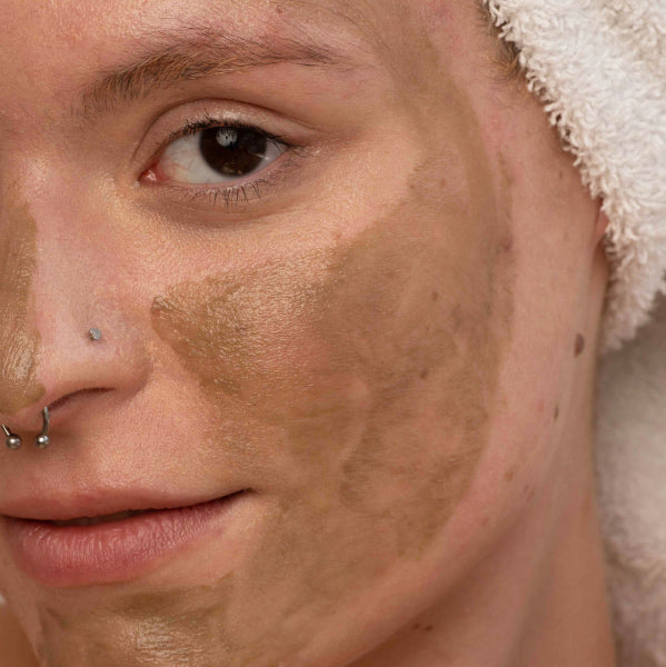 Vegan skincare oily skin mask oceanly ATTITUDE