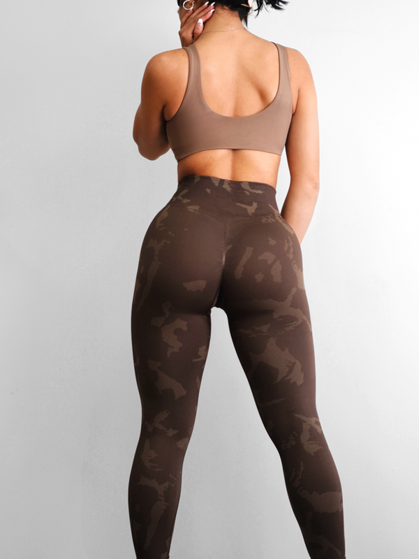 Seamless V Back Booty Shorts (Sage) – Fitness Fashioness