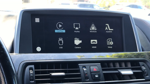 UNAVI CarPlay Main menu iOS selected