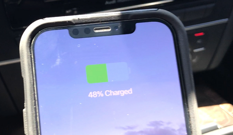 iPhone charging when connecting to Apple CarPlay