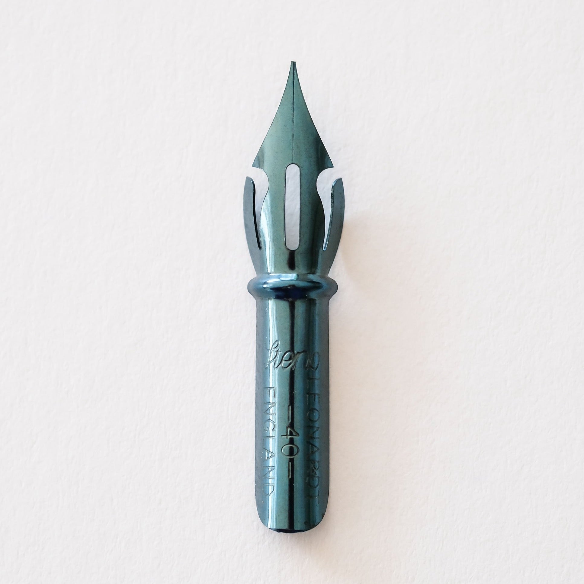 Oblique Dip Pen Holder Set: Brass Flange, Flex Dip Nib, and Black Ink -  Isomars