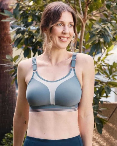 Triumph Triaction Control Lite Sports Bra