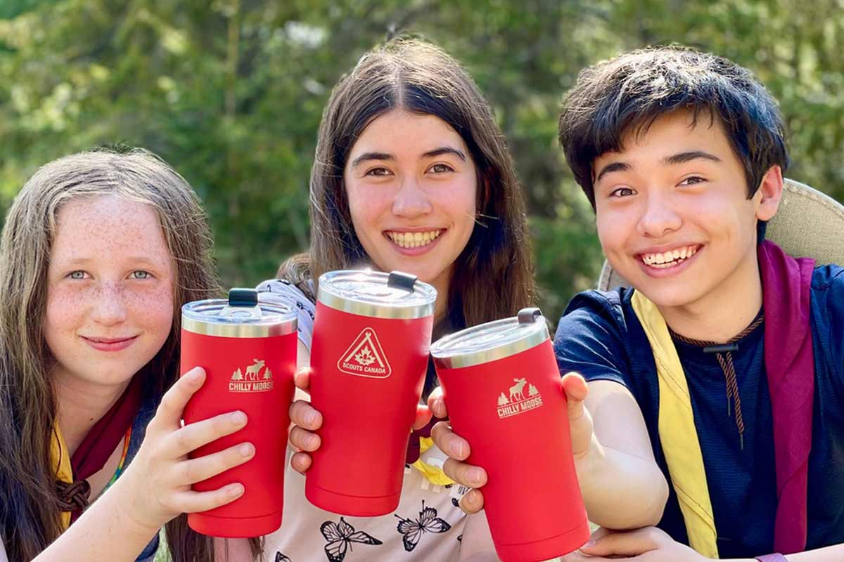 Celebrate Victoria Day with Custom Logo Drinkware: The Perfect Companion for Hiking & Corporate Gifting
