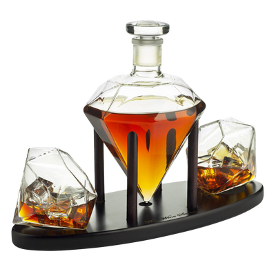 PYPIBAWLY Transparent Creative Whiskey Decanter Set Bottle  with 2 Wine Glasses 150ml for liquor, Bourbon, Scotch, Vodka, Whikey  Decanter Gifts for Men Women (750ml) (1decanter+2glasses): Liquor Decanters