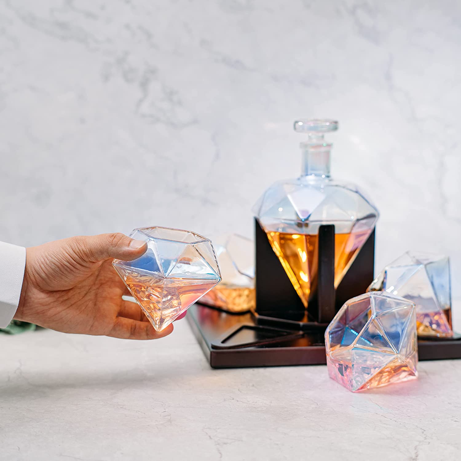 超大特価 Amazon.com デキャンタ(ハロッズ diamond line decanter