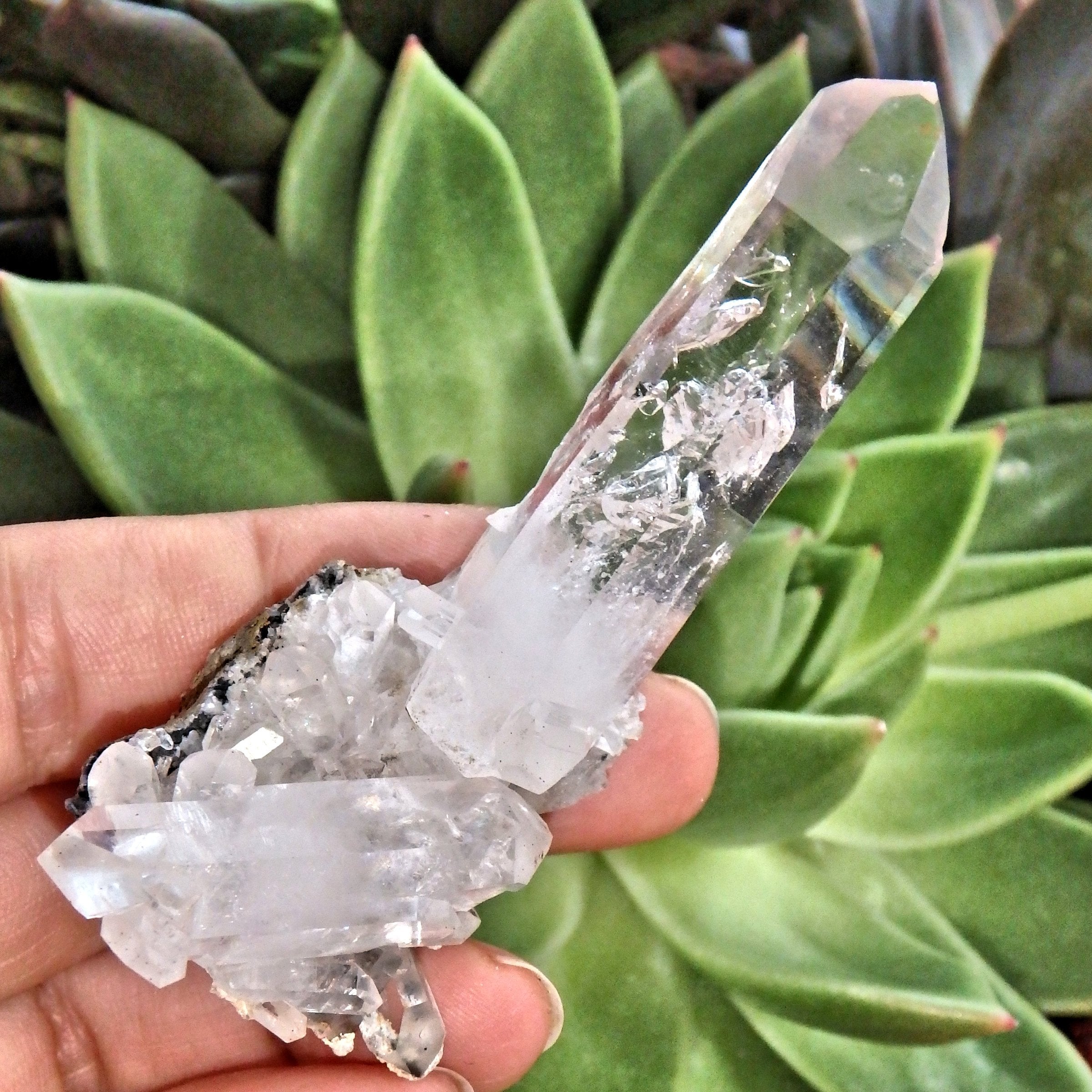 Moving Water Bubble Brandberg Quartz Cluster1