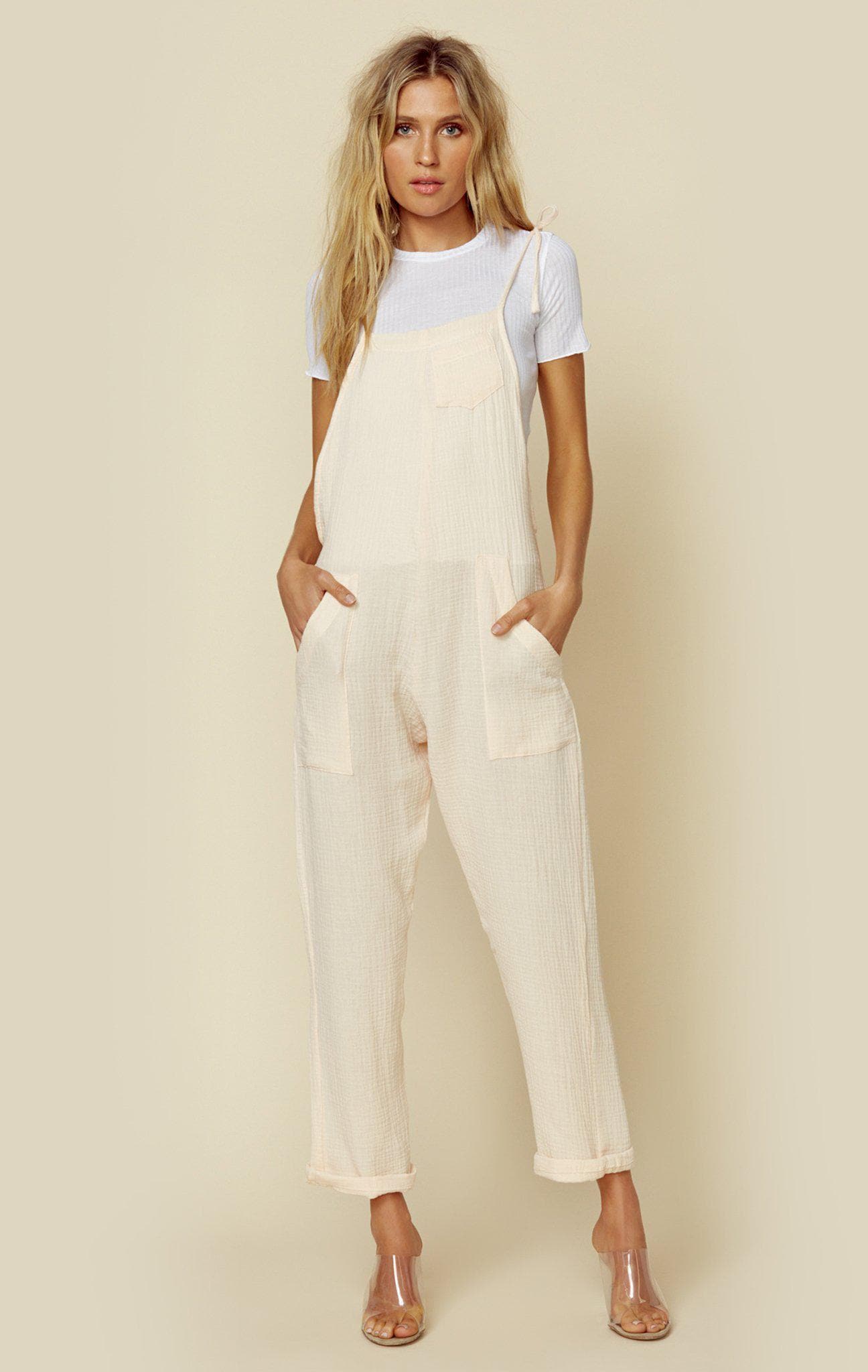 STILLWATER SOME BEACHY OVERALLS - WHITE