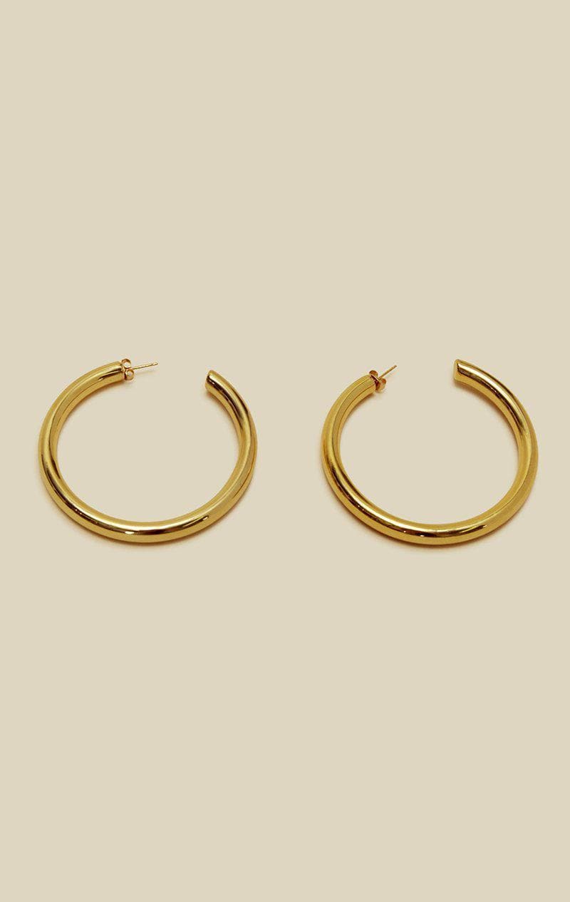 TAI JEWELRY GOLD CHUNKY HOOPS - GOLD