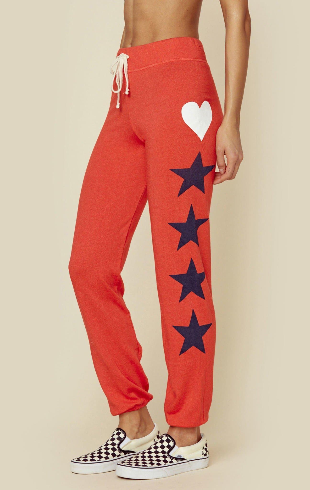 SUNDRY HEART & STARS BASIC SWEATPANTS - CERISE