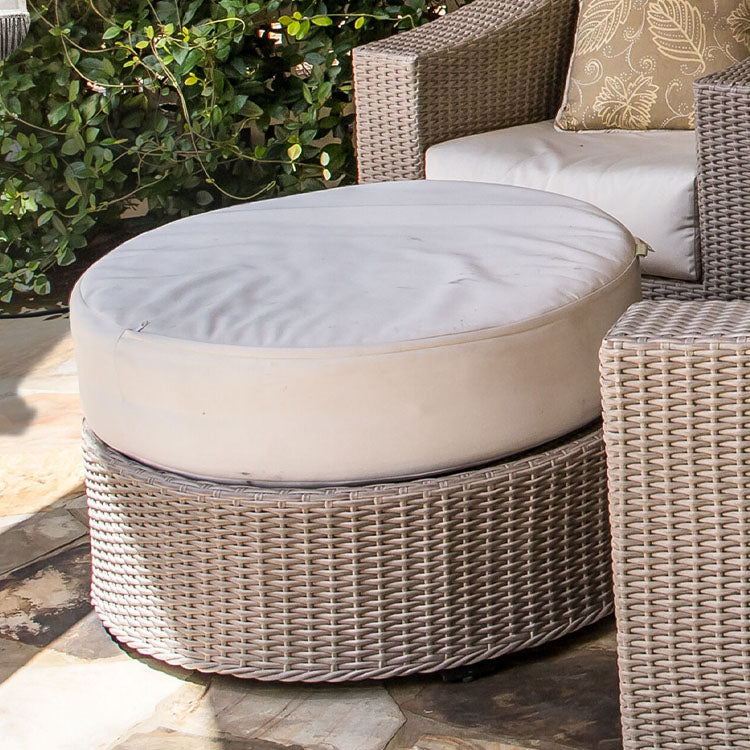 Outdoor Pillows & Cushions