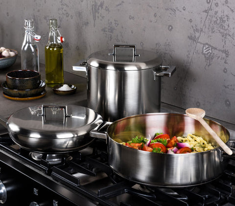 Stainless steel cookware