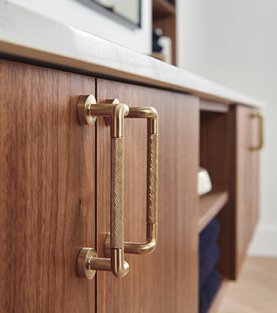 Cabinet & Furniture Hardware