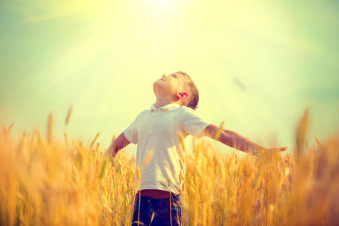 Kid enjoying the sun