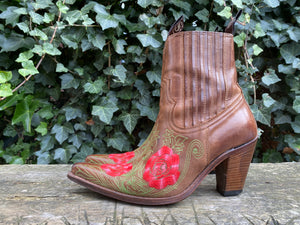 in het midden van niets Voortdurende Verward Z.g.a.n.bloemen Laarzen van Sendra maat 38 (5) – Lotteshoes4you