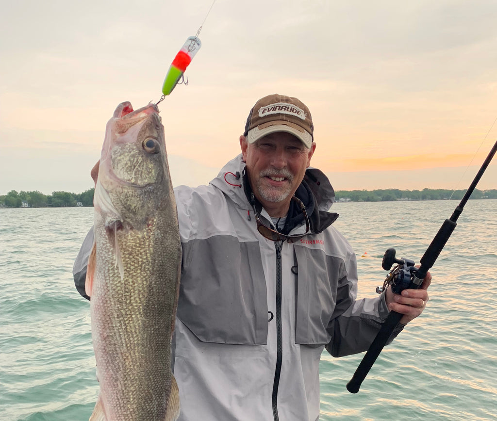 Walleye and the High-Action Plug Bite by Mark Romanack (Fishing 411 TV –  Great Lakes Angler