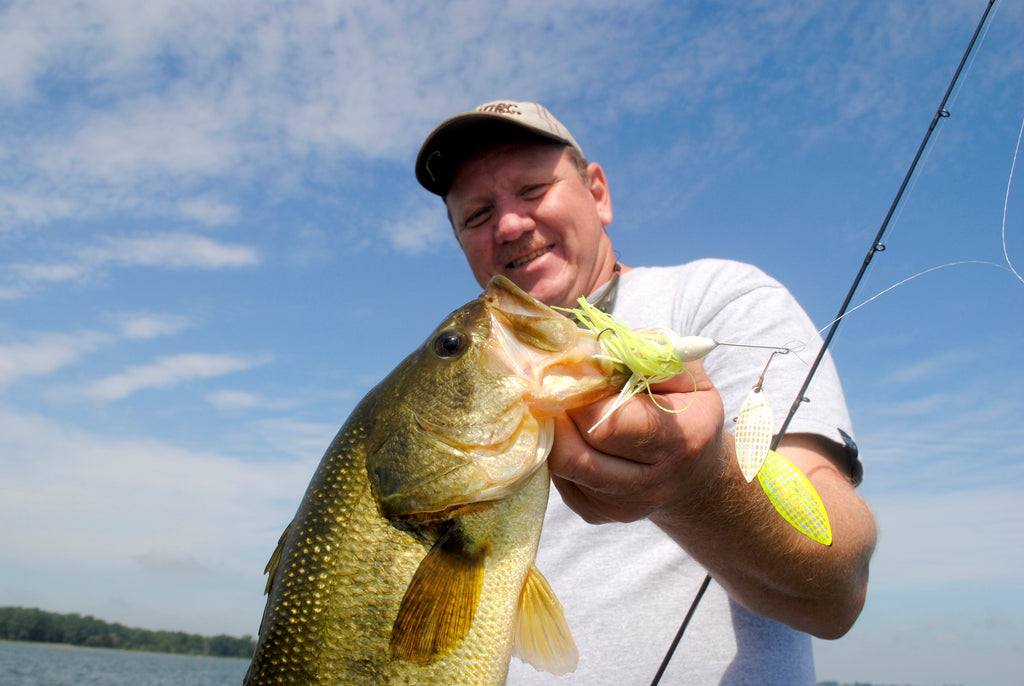 largemouth bass saginaw smallmouth great lakes fish fishing worm plastic