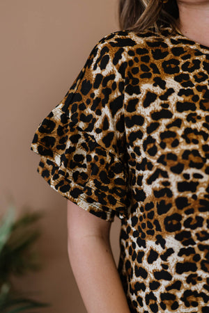 Lookin' Fabulous Full Size Run Leopard Print Tee