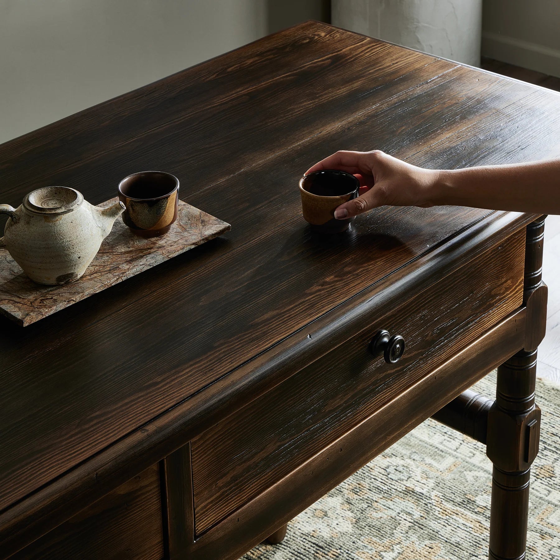 dark wood console table.webp__PID:6d6acb81-ed6e-4194-8757-3b341fcf483e