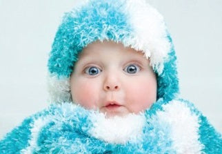 Utiliser un porte-bébé l'hiver: réponses à 4 questions fréquentes