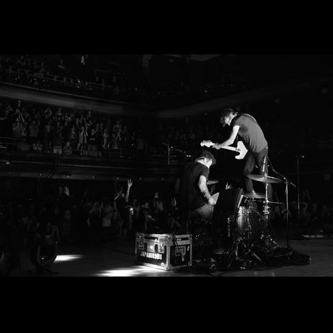 Japandroids – Massey Fucking Hall (ANTI-/Epitaph Records)