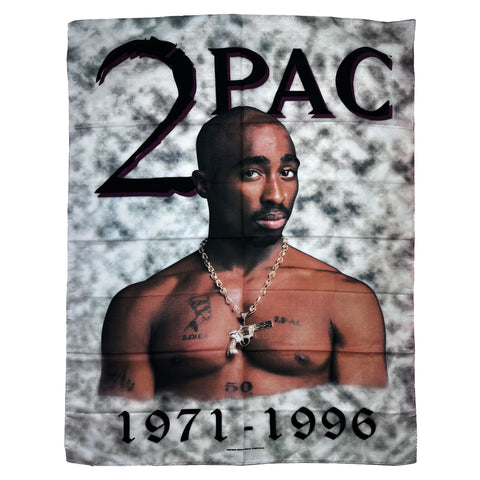 tupac middle finger poster