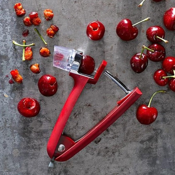 how to pit cherries for freezing