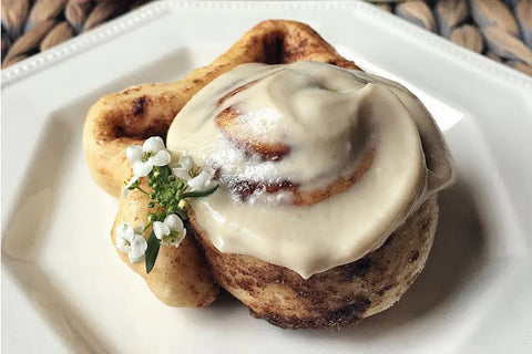 CINNAMON BUNNIES WITH CREAM CHEESE FROSTING