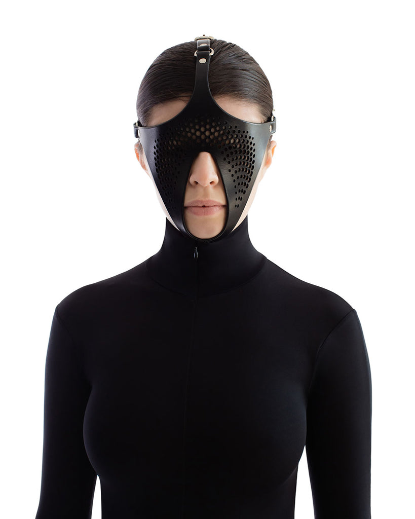 The Ultimate Guide to Bondage Masks and Blindfolds – ANOESES