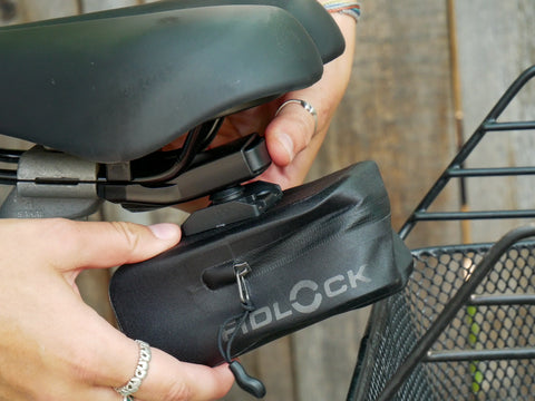 Fidlock PUSH saddle bag on a bike