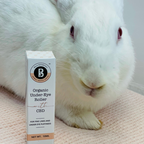 Bella Botanicals Organic Under Eye Roller Leaping Bunny Certified