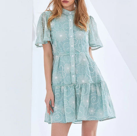 10 Must-Have Summer Dresses for Every Fashionista