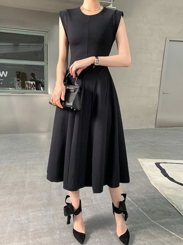 black elegant dress