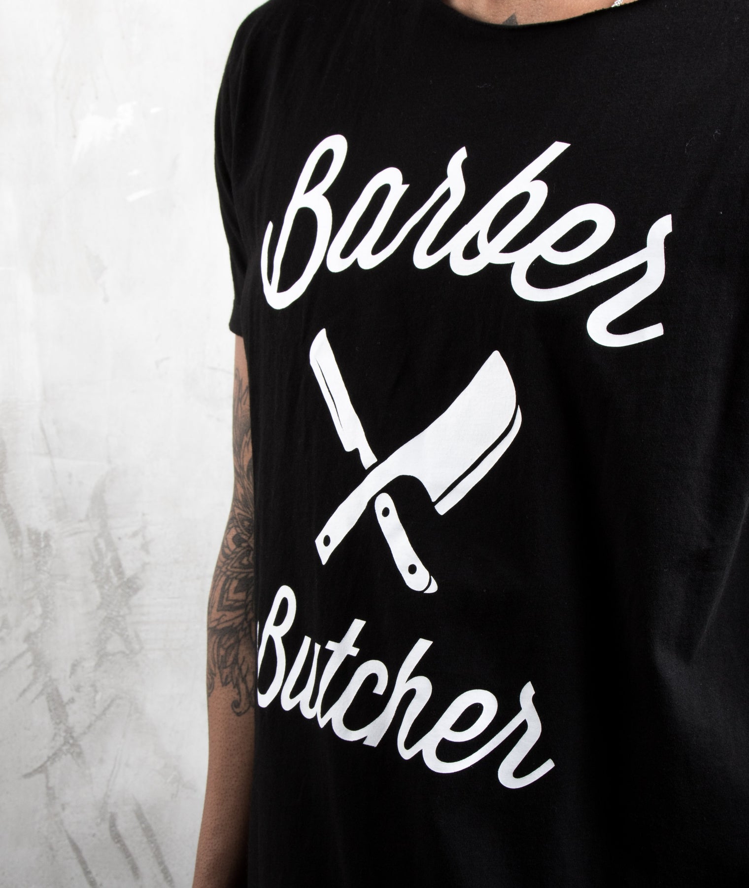 Black Barber & Butcher Blades Cut | Distorted T-Shirt Distorted USA People – Neck People