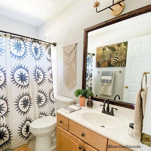 Bold Interior Design with Patterns For Your Bathroom