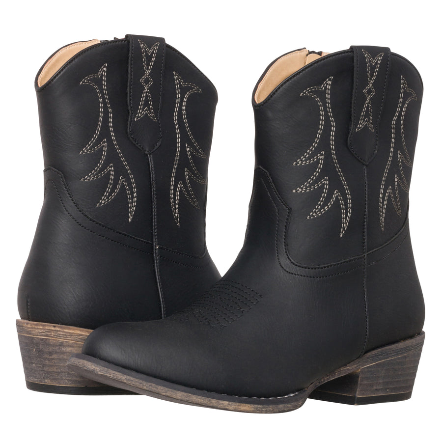 short cowgirl boots black