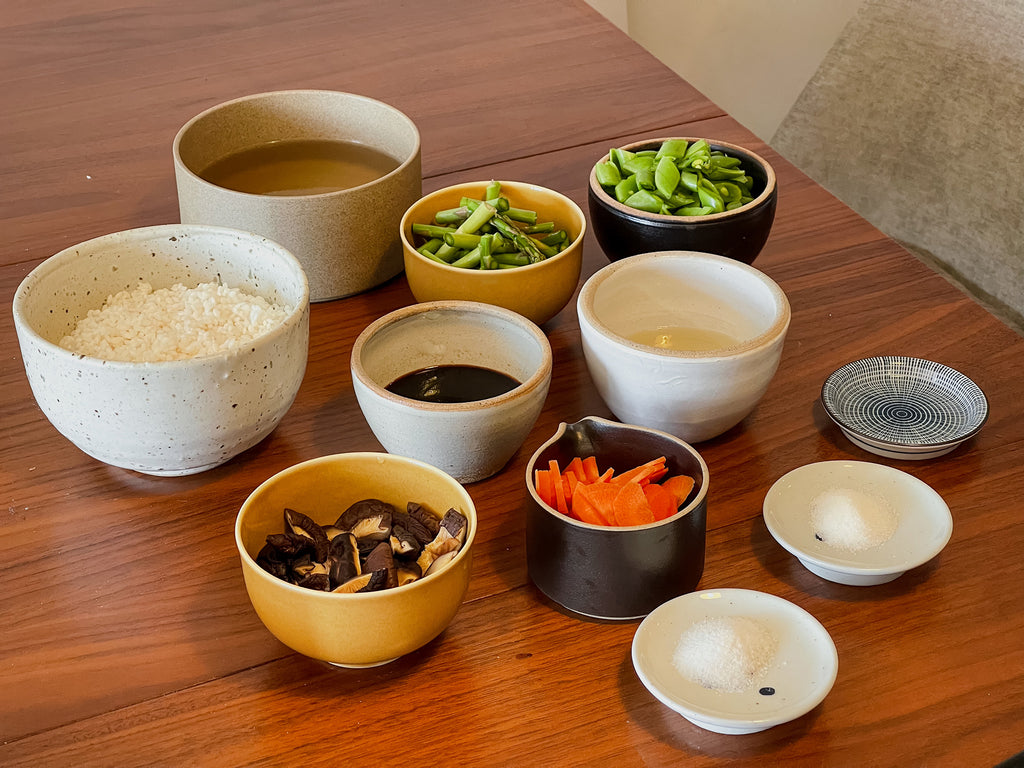 Ingredients of Spring vegetable donabe rice