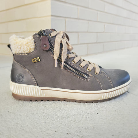 Remonte waterproof lace up sneaker boot