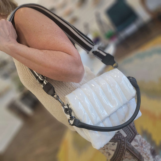 Downtown Crossbody – Think Royln