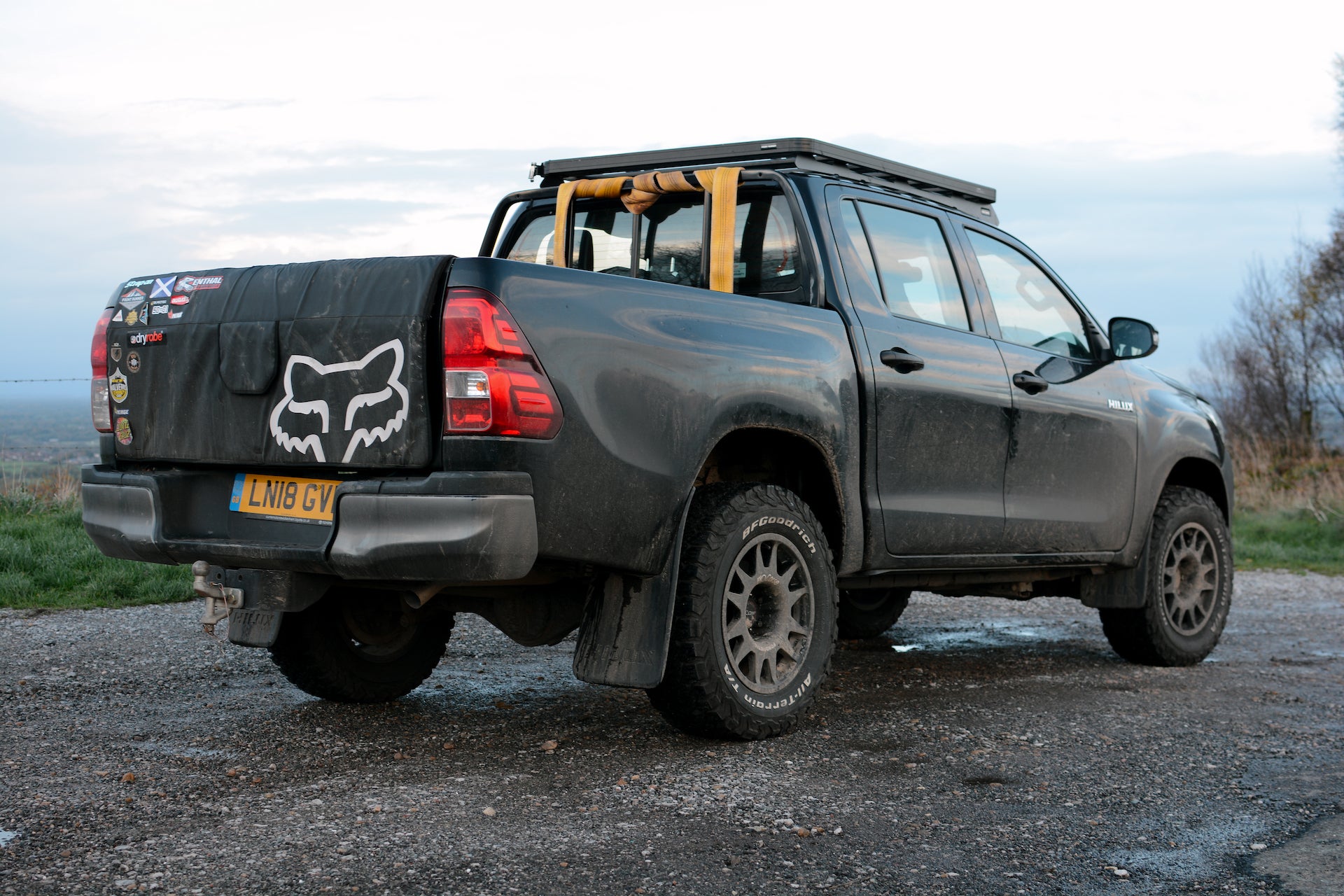 Toyota Hilux (2016+) EVO Corse 17" Wheels