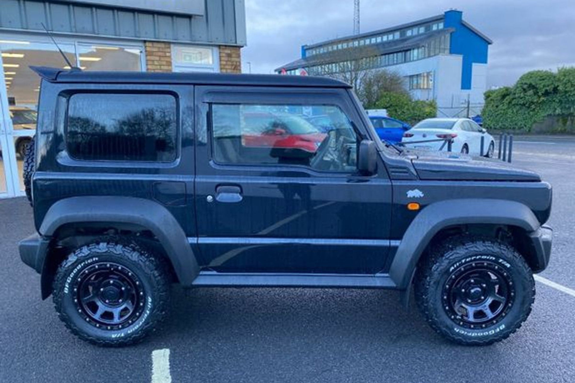 Suzuki Jimny (2018+) with XTREME-J XJ07 16x6.0J-5 5x139.7PCD Wheels BF Goodrich KO2 tyres and standard suspension from Cassidy Motors.