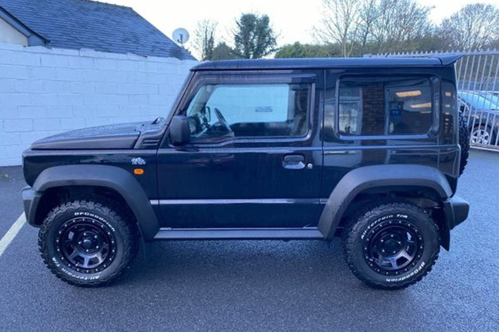 Suzuki Jimny (2018+) with XTREME-J XJ07 16x6.0J-5 5x139.7PCD Wheels BF Goodrich KO2 tyres and standard suspension from Cassidy Motors.