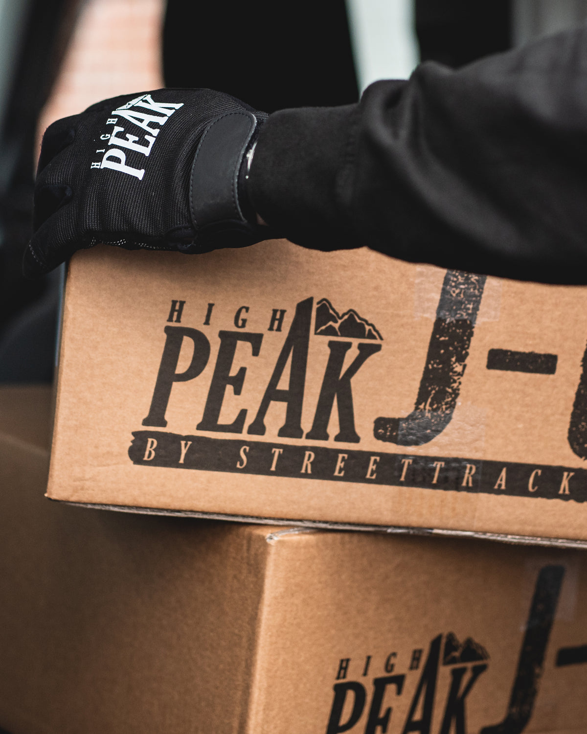 HIGH PEAK APPAREL