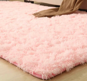 Envy Vanity Pink Petal Fluffy Rug